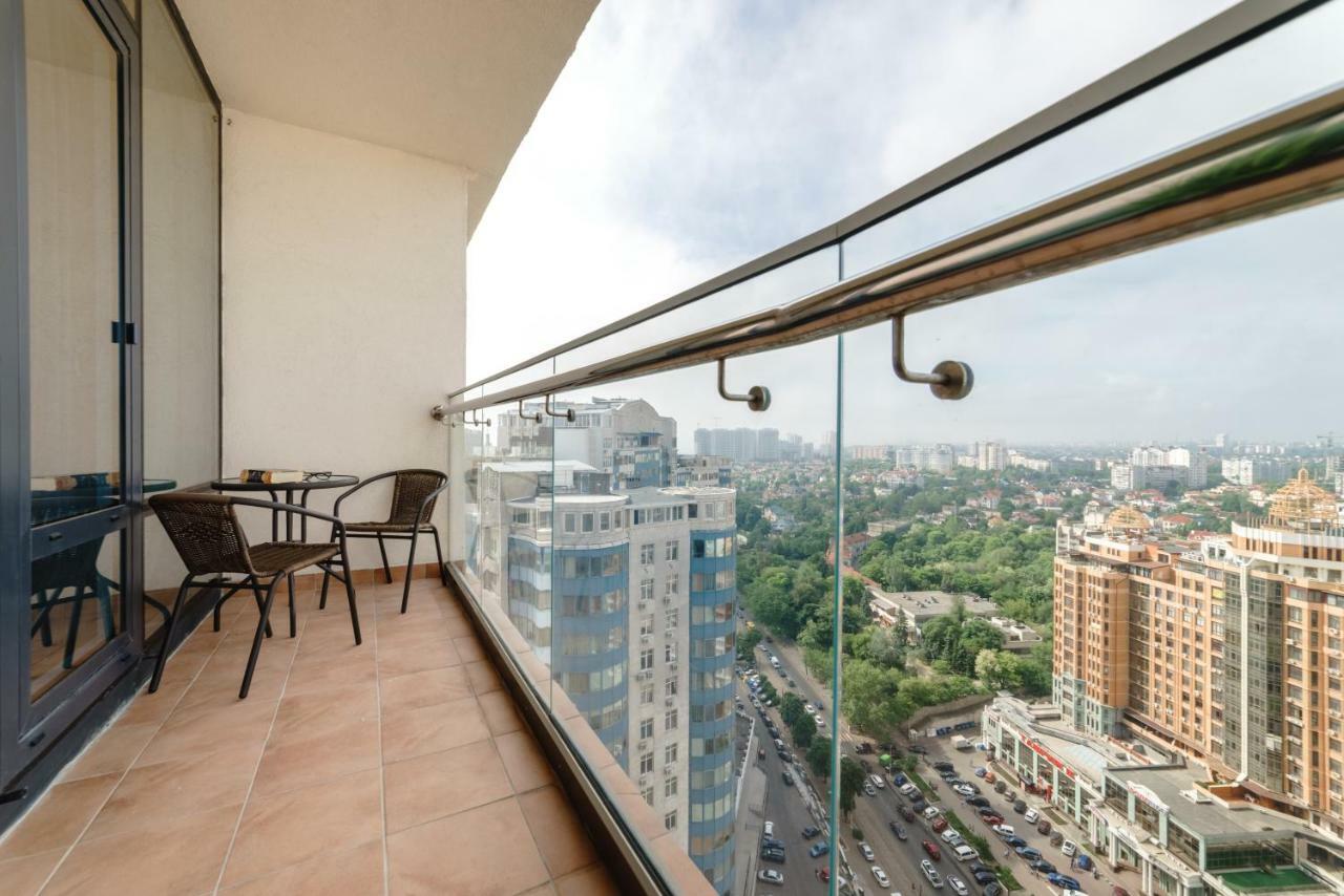 Arcadia Stylish Apartment Big Terrace! Odessa Eksteriør billede